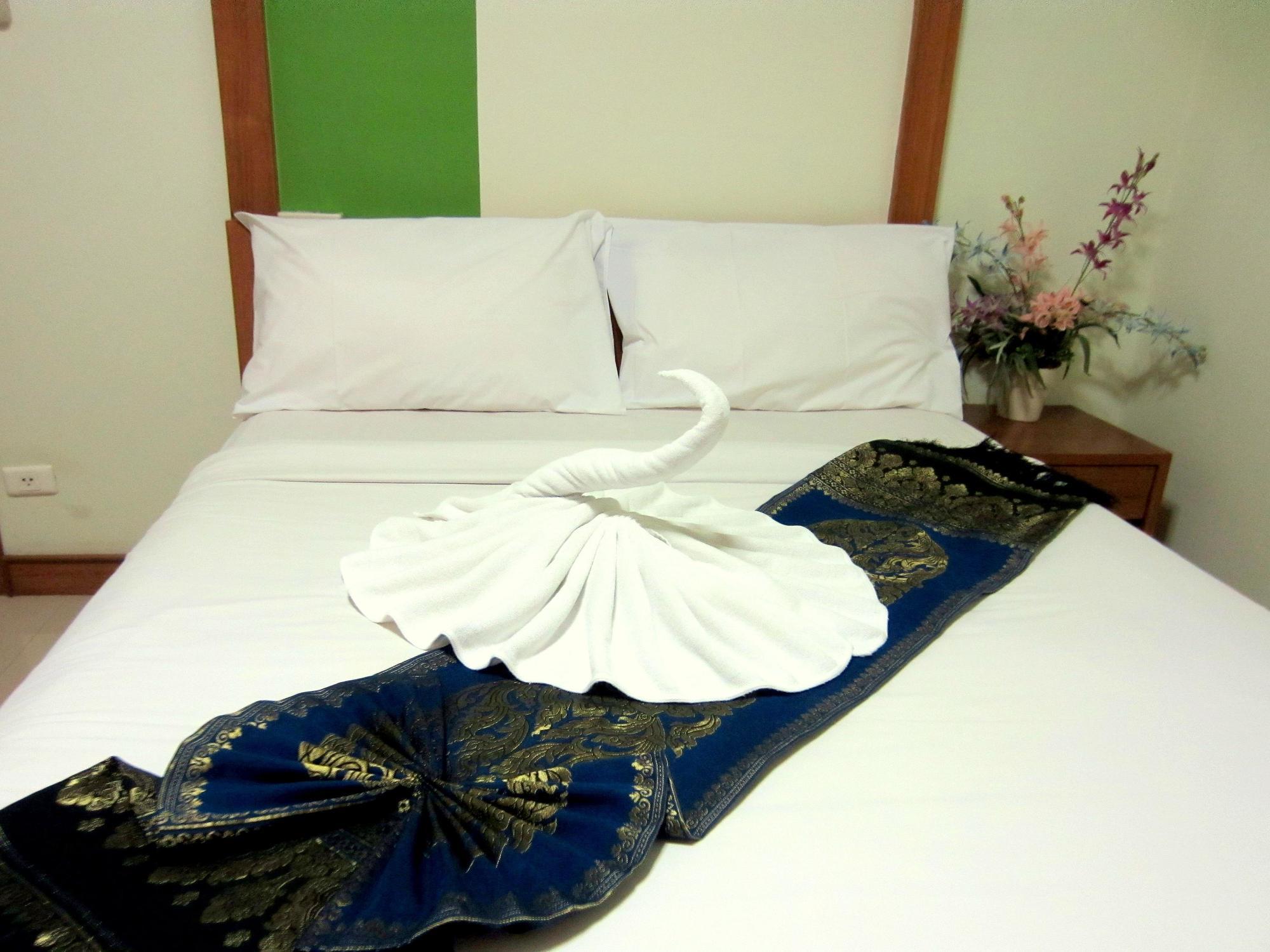 Bed Nimman - Adults Only