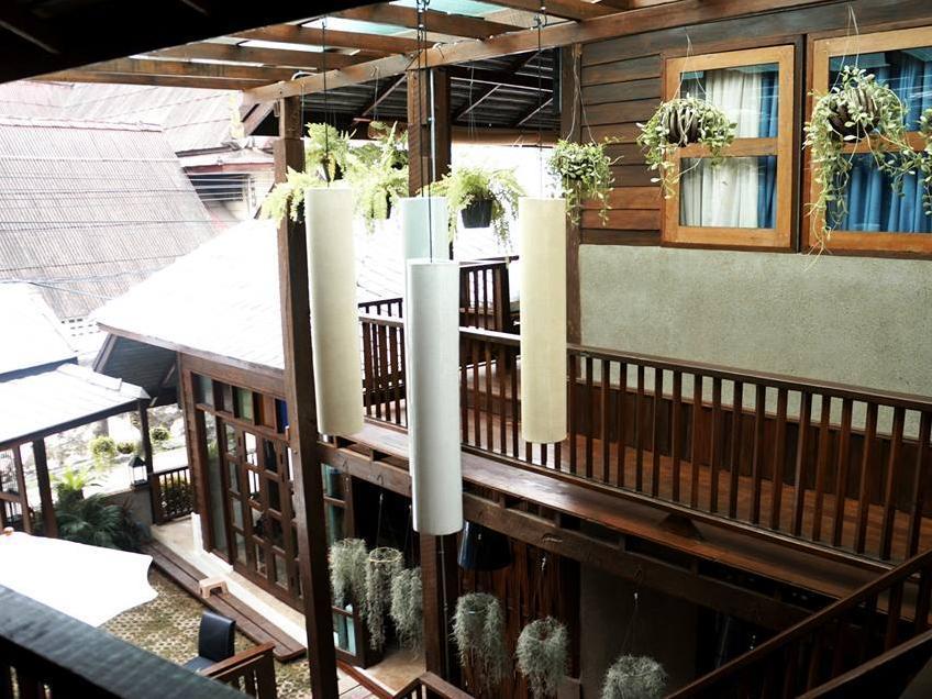 Rompo Boutique 3*