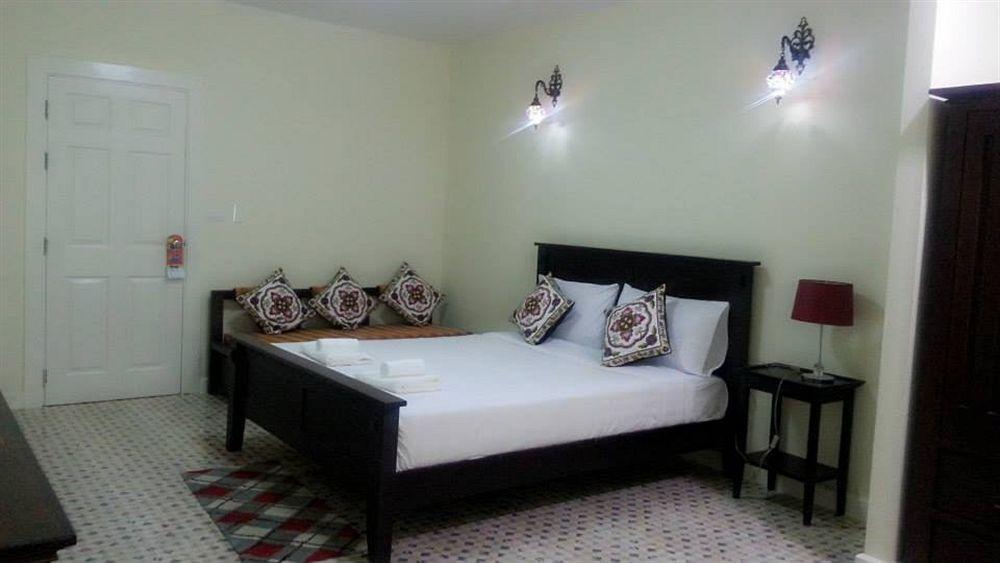Cy Apartment