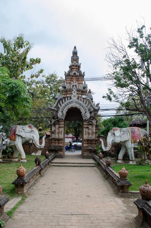 I-smile & U2 Hostel Chiang Mai