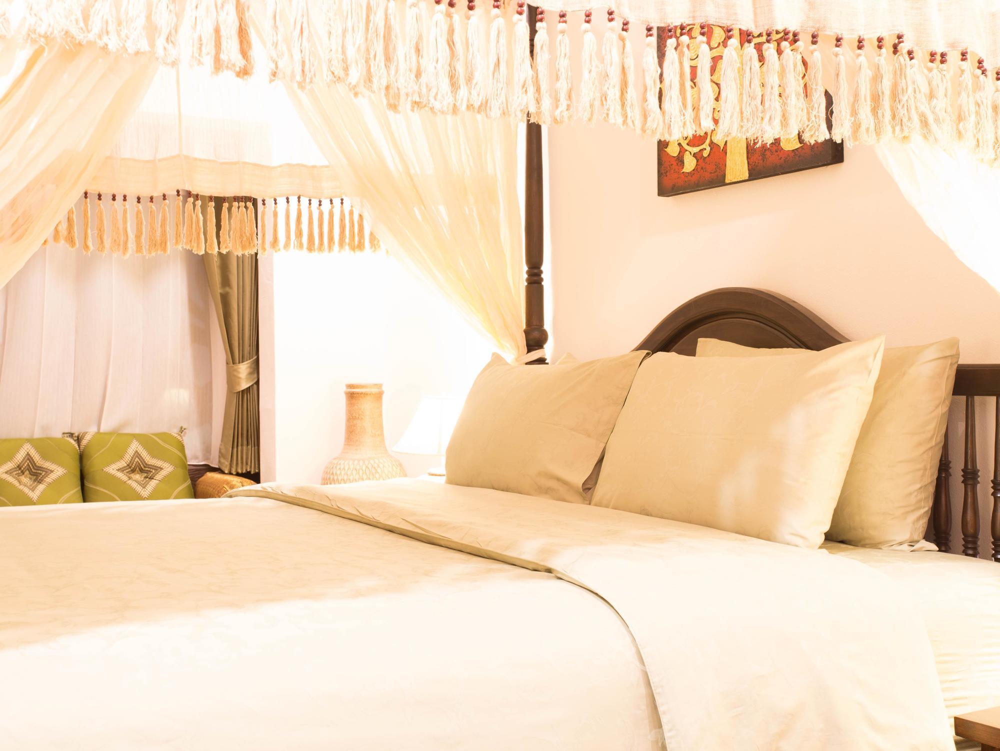 E-outfitting Boutique 4*