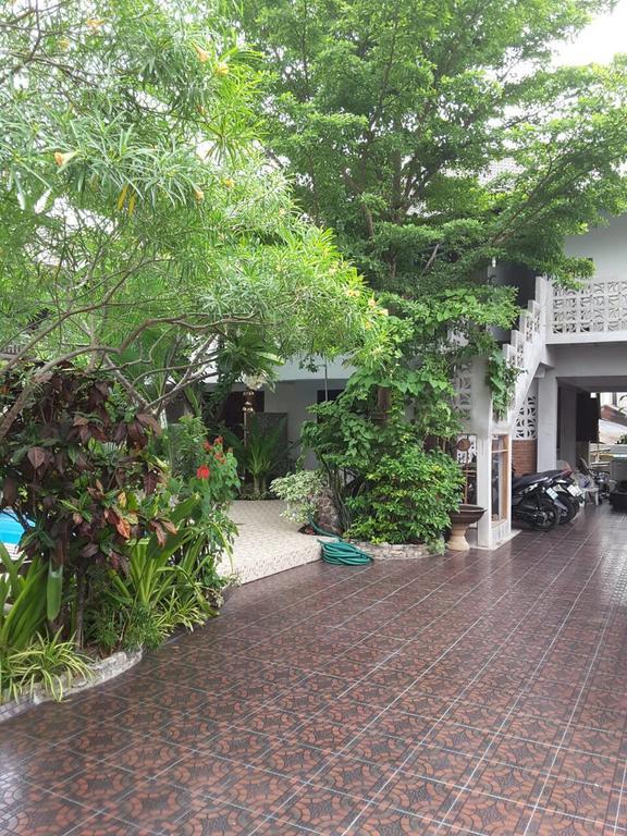 Tr Resort
