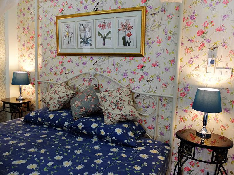 The London Tearoom Bed & Breakfast