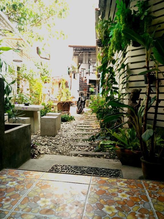 Yin Yang Guest house 2*