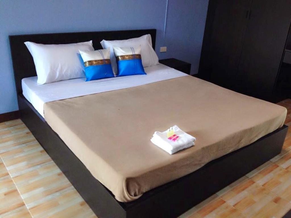 Aparthotel Golden Palace 3*
