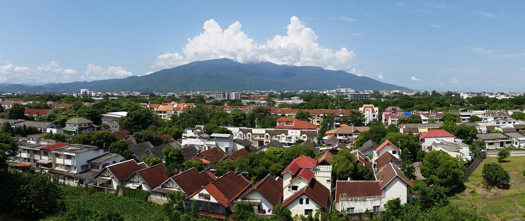 Penthouse Galare Thong Tower Apartment *