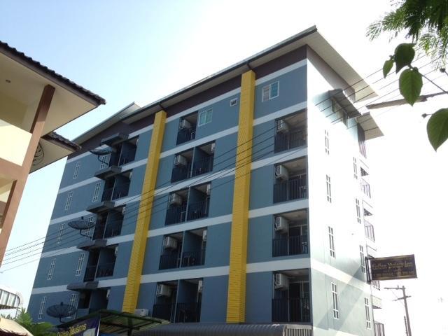 Golden Palace Aparthotel 3*