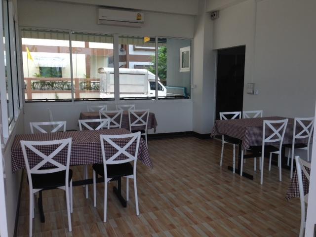 Aparthotel Golden Palace 3*
