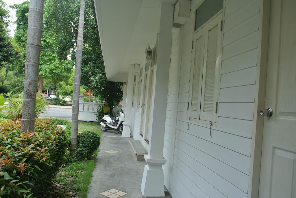 White Chalet Guest house
