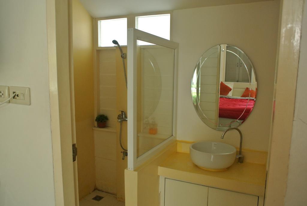 White Chalet Guest house Chiang Mai
