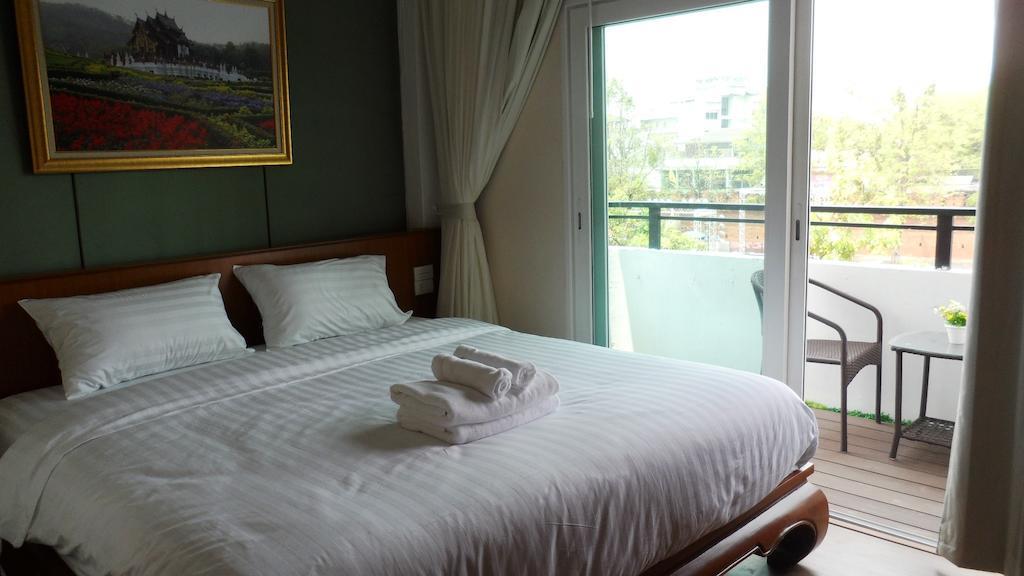 Hotel Oyo 1093 De Nawarat Boutique Chiang Mai
