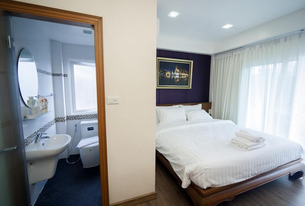 Hotel Oyo 1093 De Nawarat Boutique Chiang Mai