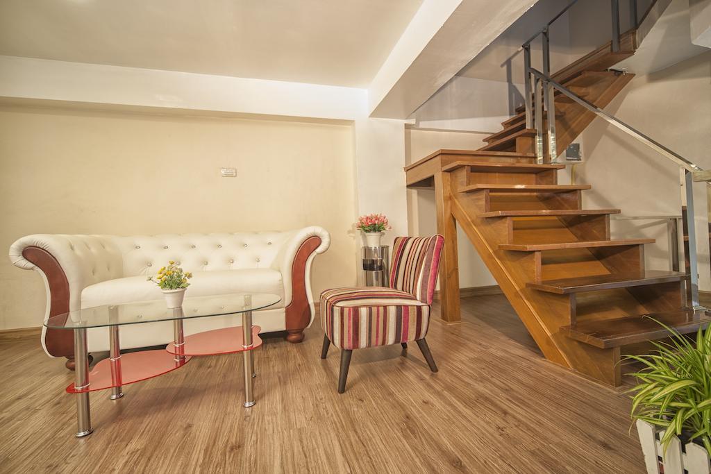 Hotel Oyo 1093 De Nawarat Boutique