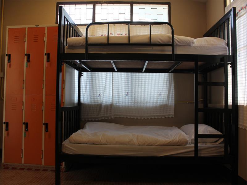 Ashi Poshtel Chiang Mai