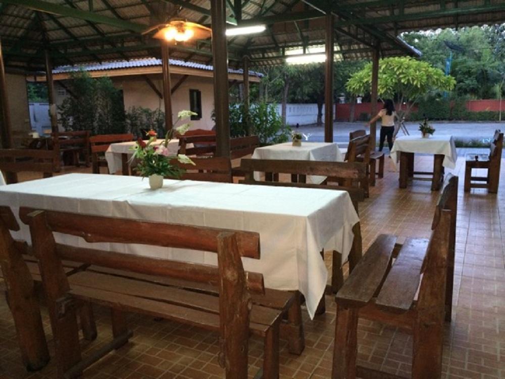Hotel Oyo 557 Tong House Chiang Mai