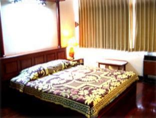 Prince Hotel Chiang Mai