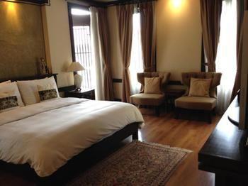 Bann Tazala, Exclusive Hotel