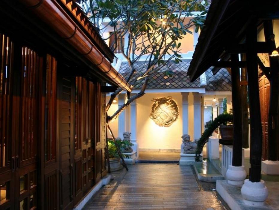Bann Tazala, Exclusive 4*