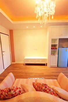 Inspire House Hotel Chiang Mai