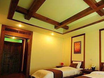 Korbhun Khinbua Hotel