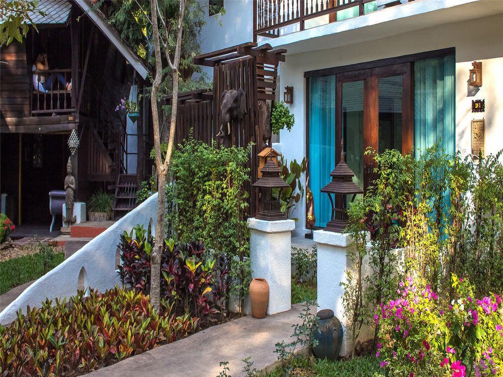 E-outfitting Doikham Resort