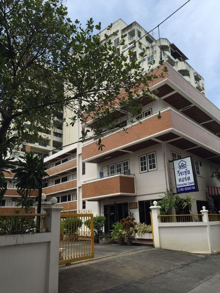 Veerachai Court Hostel