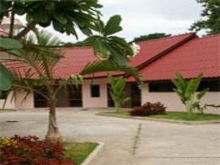 Flora House Guest house 3*