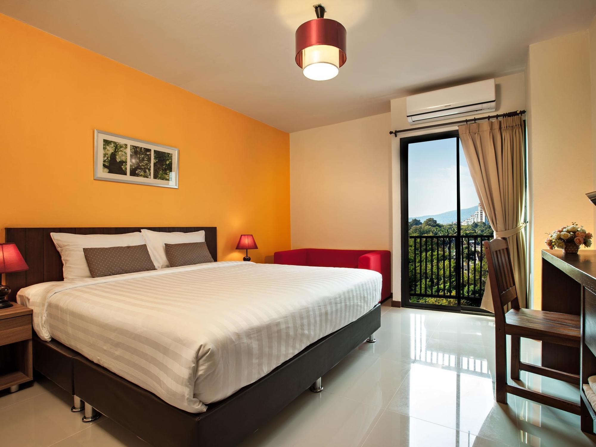 We Valley Hotel 3*