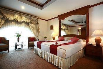 Chiangmai Ratanakosin Hotel
