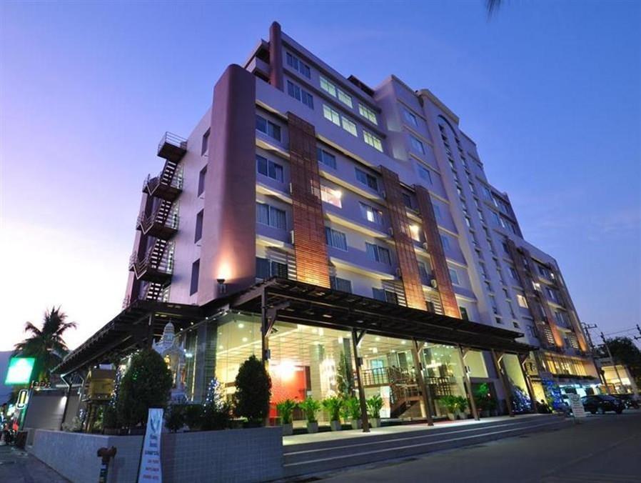 Mayflower Grande Hotel 3*