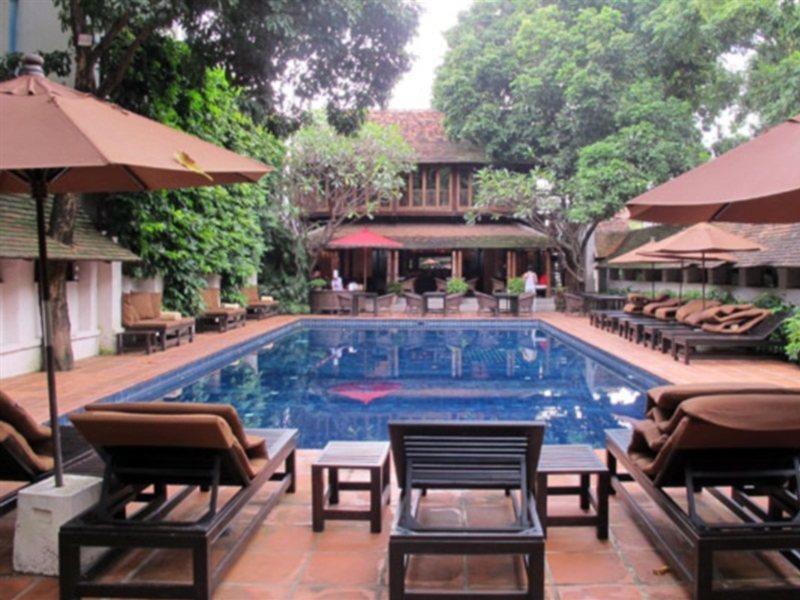 Resort Tamarind Village