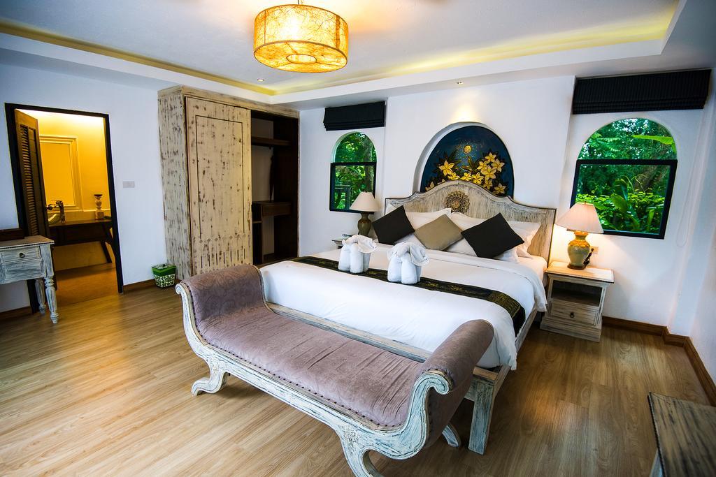 E-outfitting Doikham Resort