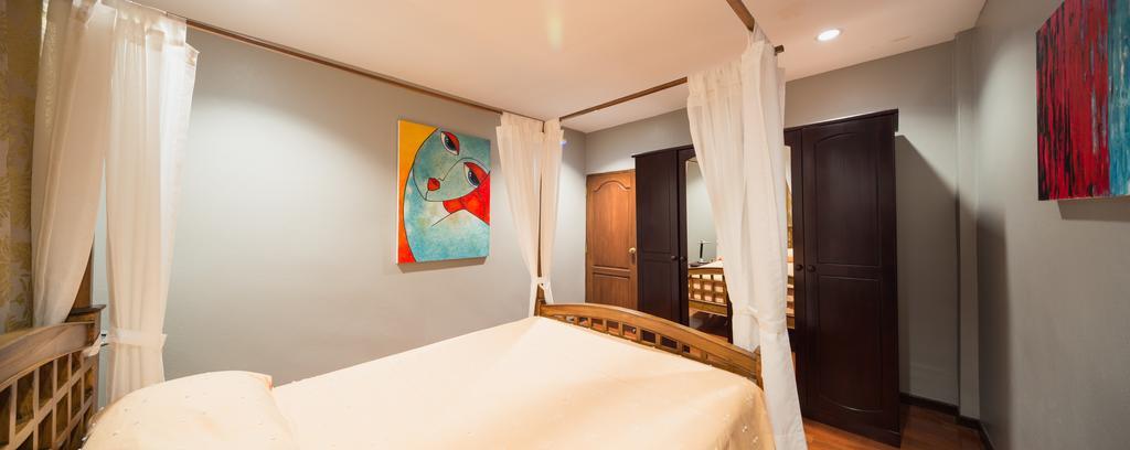 Luxury Town House In The Heart Of The Old Vakantiehuis