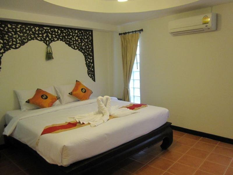 Hotel Wangburapa Grand