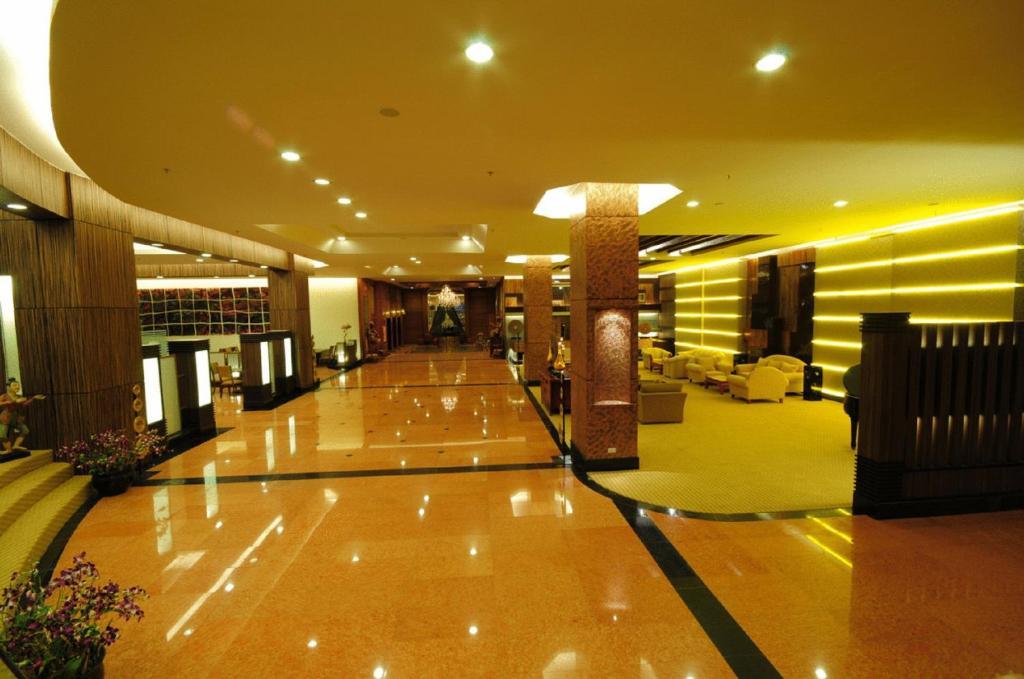 Hotel Furama