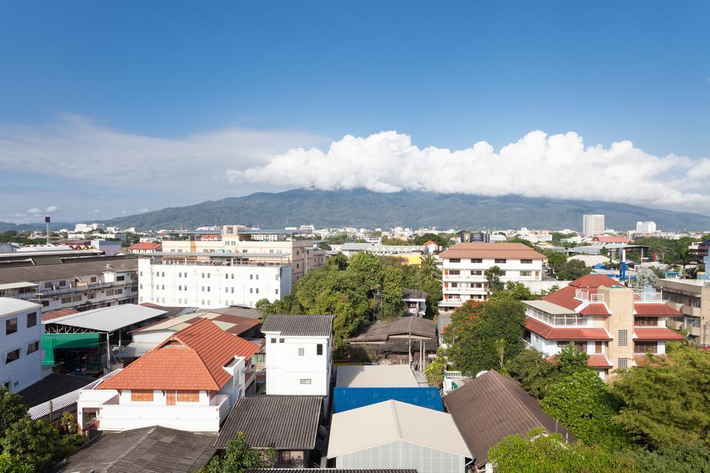 Hotel We Briza Chiangmai