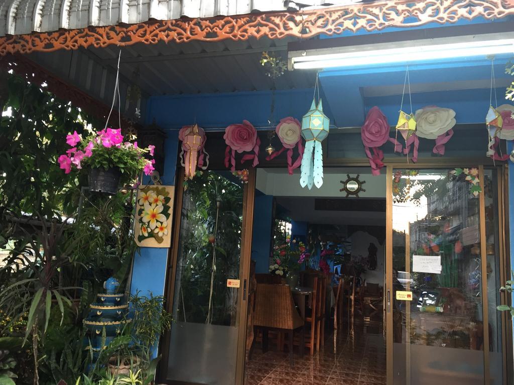 Saithong House Albergue