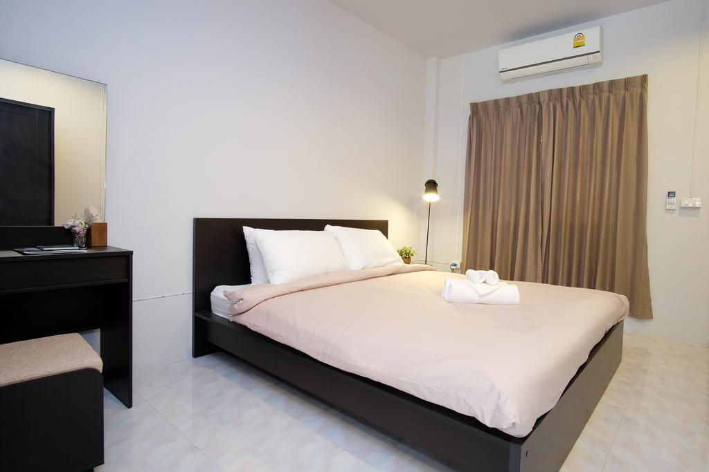 Monday Moon Homestay