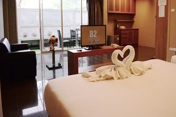Hotel B2 Santitham 2*