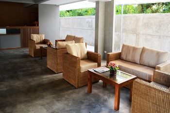 Hotel B2 Santitham
