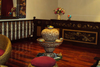 Aster Aparthotel