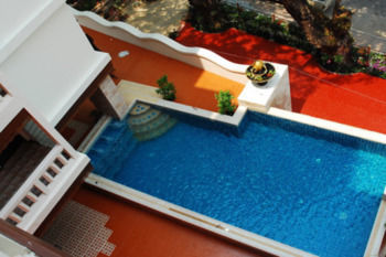 Aster Aparthotel 3*
