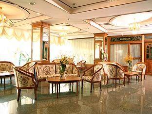 Chiangmai Ratanakosin Hotel 3*