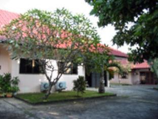Flora House Guest house 3*