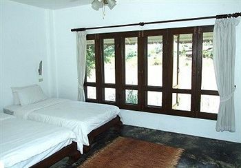 Baan Nam Ping Riverside 3*