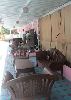 Viraporn's Place Hotel