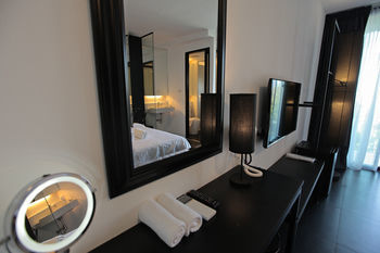 Bed Nimman - Adults Only 3*