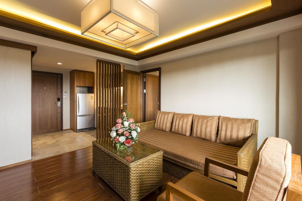 Group Hotel 4*