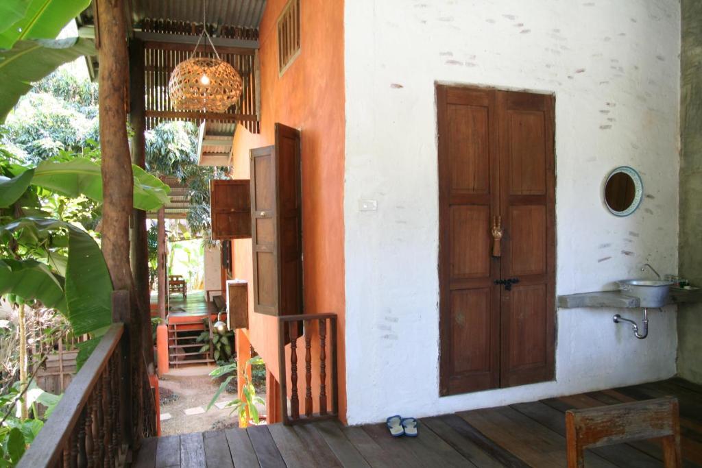 Baannoi Nornmuan Retreat Vacation & Workshop Homestay Chiang Mai