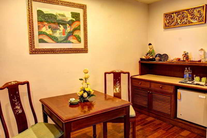 Hotel The Empress - Sha Extra Chiang Mai
